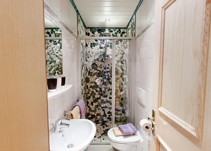 Hofer Διαμέρισμα *